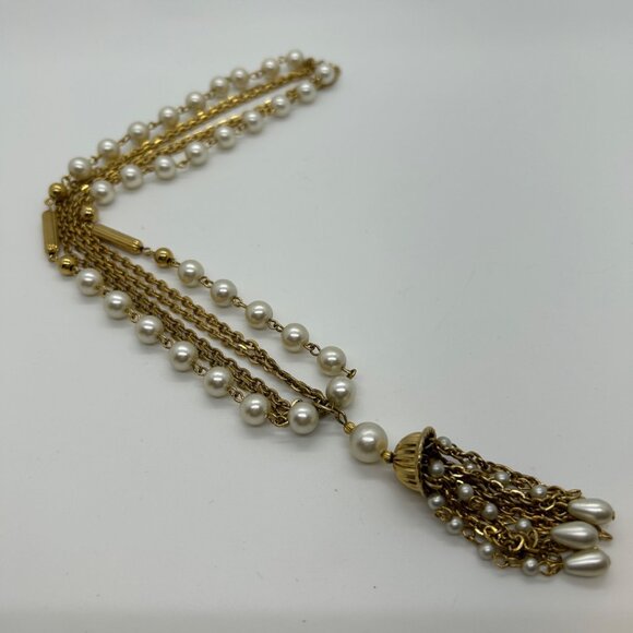 Vintage Faux Pearl Necklace Triple Strand Gold-Tone Chain Tassel Pendant 1970s - Picture 7 of 13